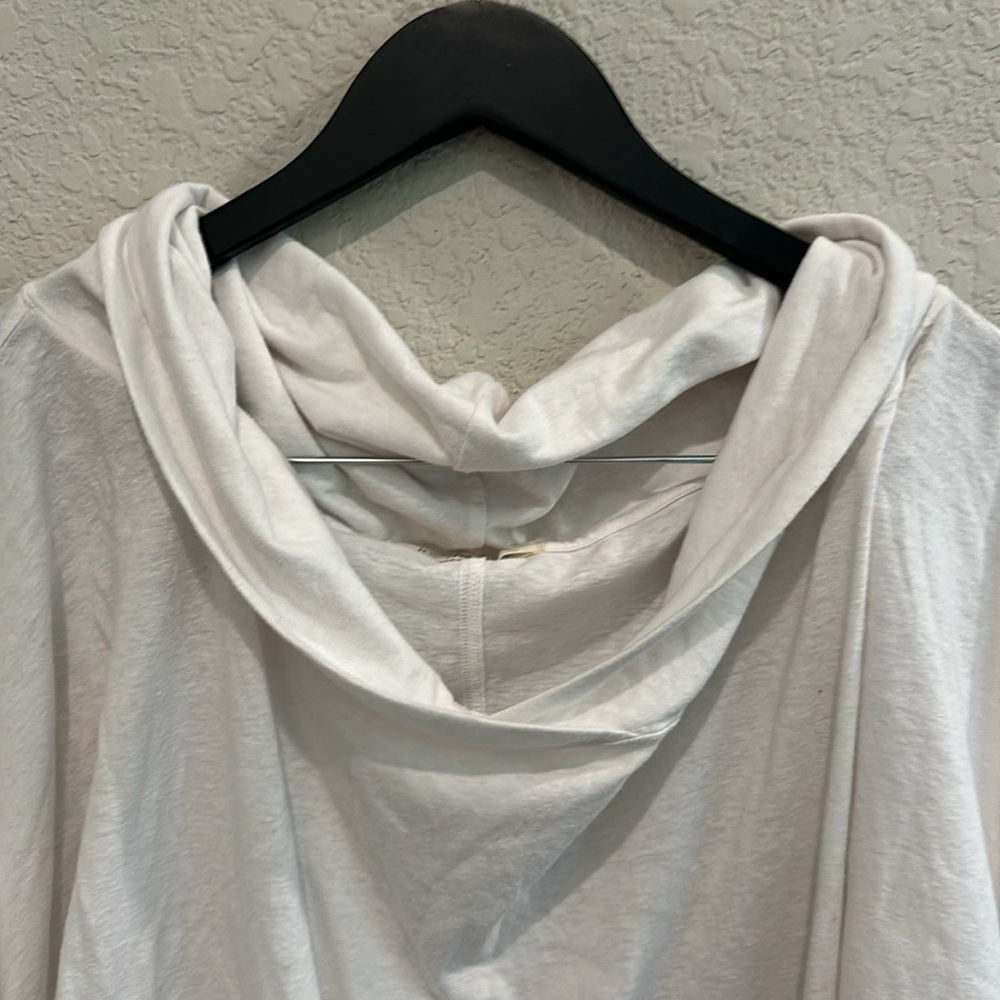 We the free small white t shirt - Picture 2 of 11